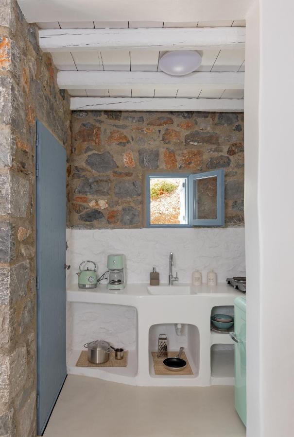 Nisides Suites Livadi  Buitenkant foto