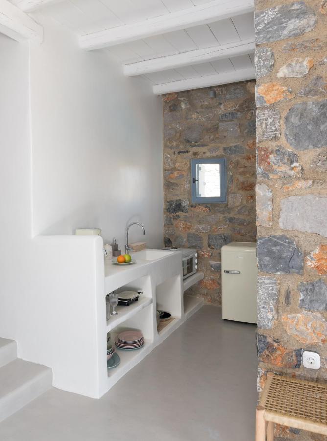 Nisides Suites Livadi  Buitenkant foto